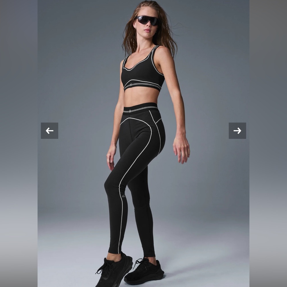 Alo Yoga Heart Throb Set Bra Leggings Black XS